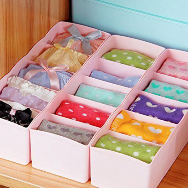 1 pcs 5 grid multipurpose divider storage box | random colors
